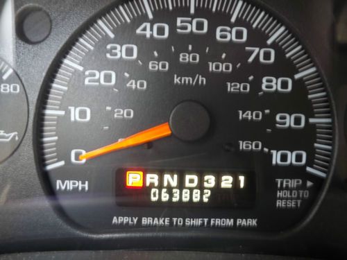 Beautiful chevrolet express van 63k miles entertainment like new many extras rv