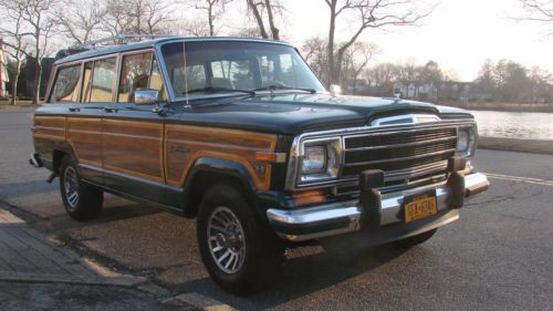 1989 jeep grand wagoneer base sport utility 4-door 5.9l