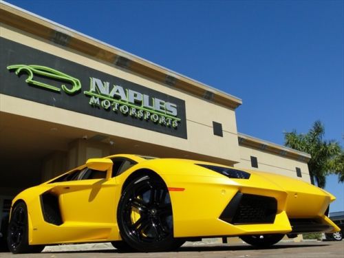 2012 lamborghini aventador lp 700-4, matte yellow, e-gear, navigation, black rim