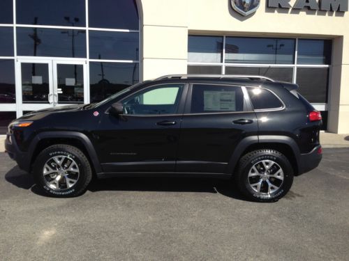 2014 jeep cherokee trailhawk sport utility 4-door 3.2l