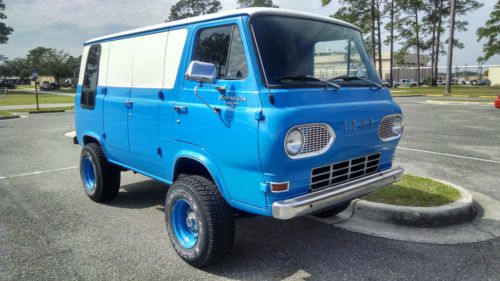 1967 ford econoline van