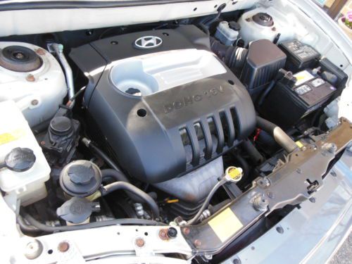 1 OWNER CLEAN CARFAX SUV 4 CYLINDER CHEAP NJ 5 PASSENGER NO RESERVE LOW MILES, image 23