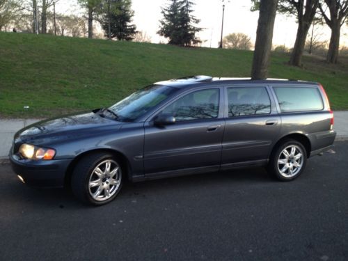 2003 volvo v70 awd wagon 4-door 2.5l