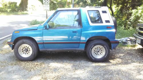 1989 chevrolet tracker 4 cylinder 5 speed 4wd