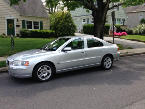 2006 volvo s60 2.5t **97,800 miles**