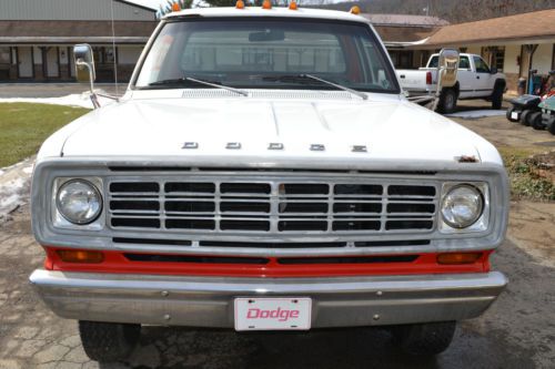 1975 dodge 300, 4x4 dually,