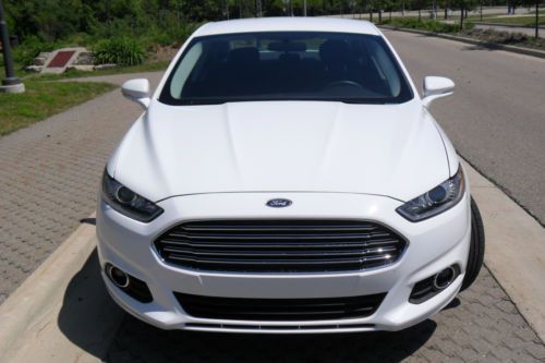 2013 ford fusion se sedan 4-door 1.6l/no reserve/sync/low miles/salvage/rebuilt