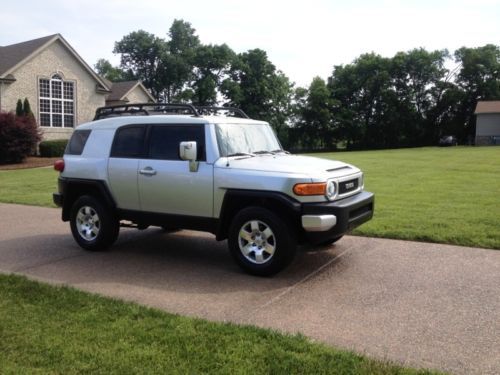 2007 toyota fj cruiser 4x4 automatic one owner