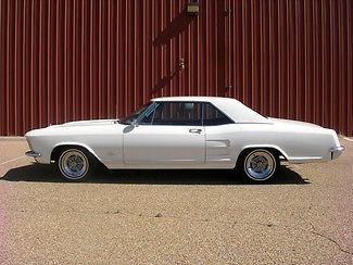 1964 white! riviera 465 wildcat, excellent paint, red interior, texas