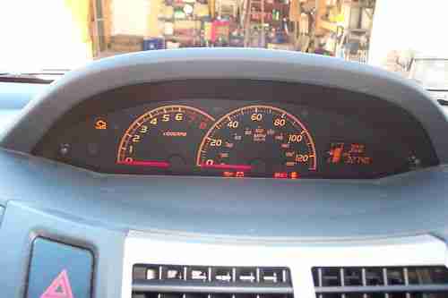 2010 Toyota Yaris Hatchback Salvage Rebuilt 33K Like New, image 17