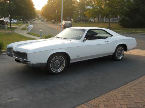 1966 buick riviera base 7.0l