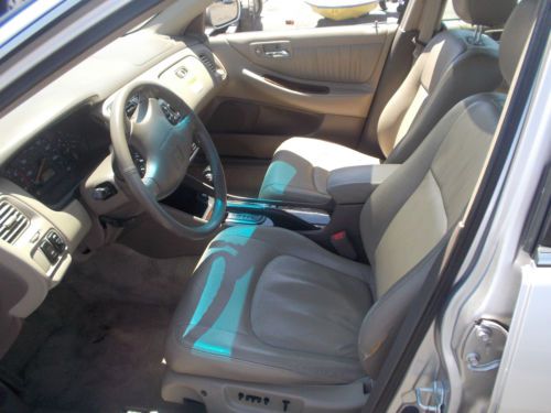 1998 Honda Accord NO RESERVE, image 3