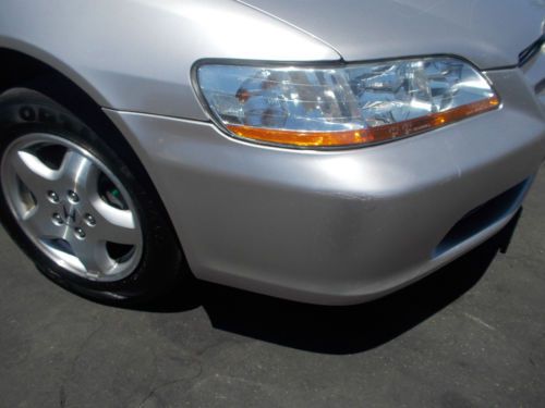 1998 Honda Accord NO RESERVE, image 10