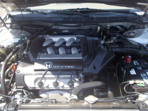 1998 Honda Accord NO RESERVE, image 12
