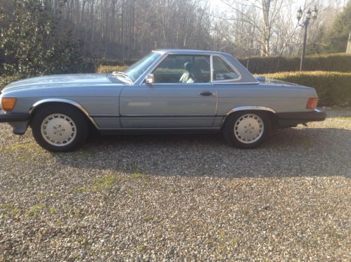 560 SL coupe/roadster.  Diamond Blue, Blue Leather upholstery.  hard & soft top., US $16,000.00, image 7