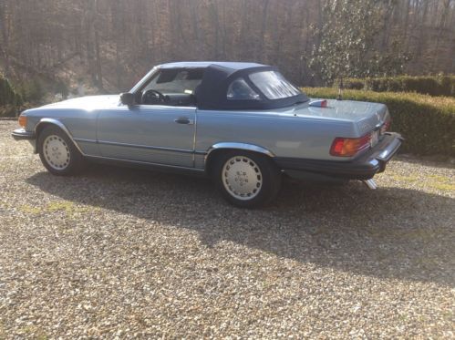 560 SL coupe/roadster.  Diamond Blue, Blue Leather upholstery.  hard & soft top., US $16,000.00, image 11