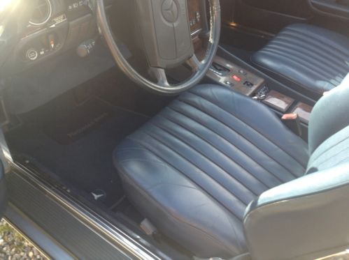 560 SL coupe/roadster.  Diamond Blue, Blue Leather upholstery.  hard & soft top., US $16,000.00, image 13