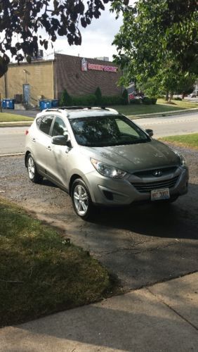 2012 hyundai tucson gls sport utility 4-door 2.4l