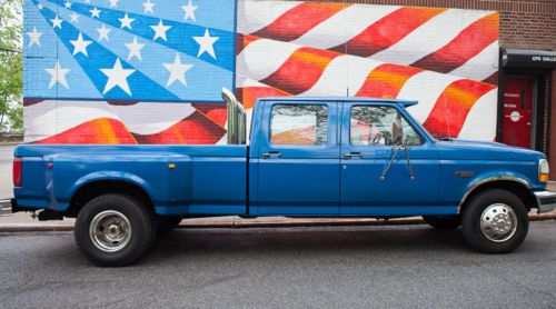 Ford f350 xlt 7.3l diesel crew cab pickup truck metallic blue