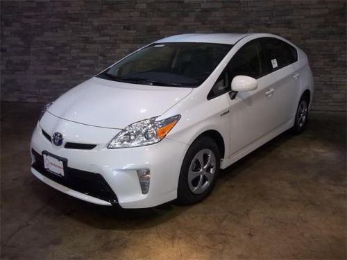 2014 toyota prius three