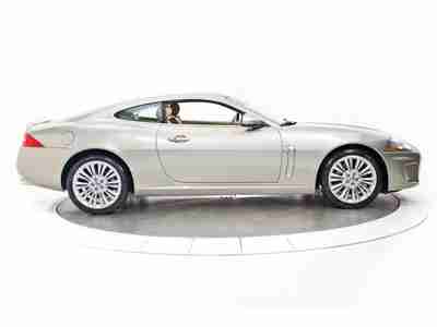 2010 Jaguar XK Coupe Navi Parking Distance Control Premium Stereo MSRP: $83,000, US $48,980.00, image 9