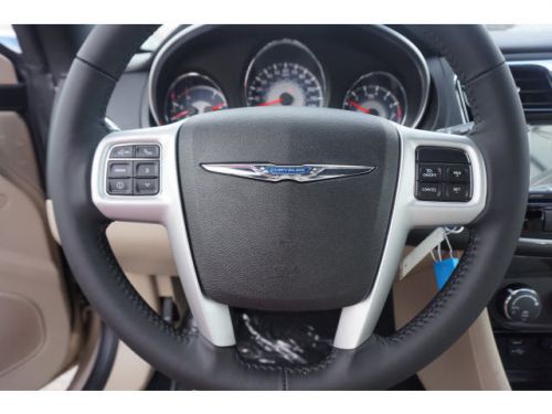 2014 chrysler 200 limited