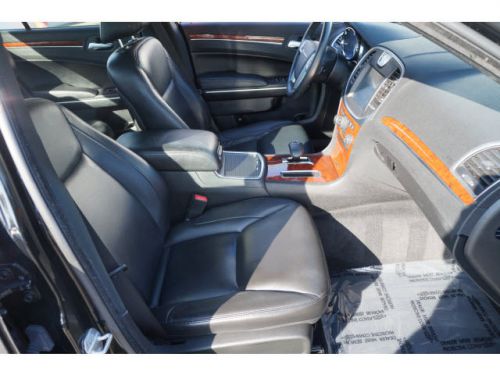 2013 Chrysler 300 Base, US $21,604.00, image 8