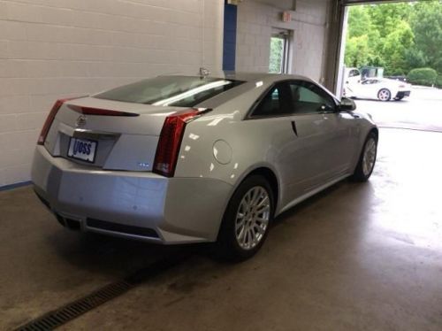 2011 cadillac cts base