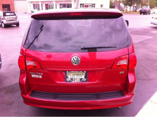 2010 Volkswagen Routan SE, US $15,850.00, image 4