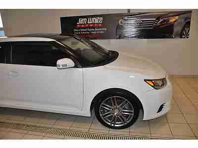2DR AUTOMATIC 1 OWNER NON-SMOKER SPORTS CAR GLASS SUNROOF MOONROOF USB 8 SPEAK, image 8