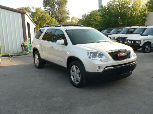 Slt1 low miles 7 passenger awd 1 owner perfect carfax all options serviced mint
