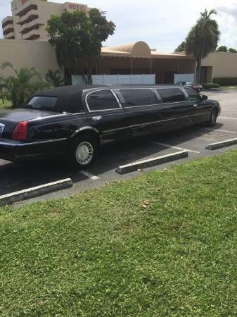 &#039;00 lincoln limousine  stretch limousine