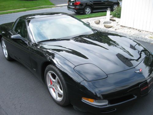 1997 corvette black on black with 6-speed