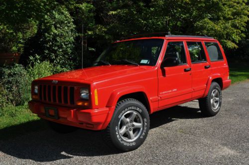 Gleaming 1998 jeep cherokee classic w/ 99k original miles, loaded, w/carfax &amp;nr!