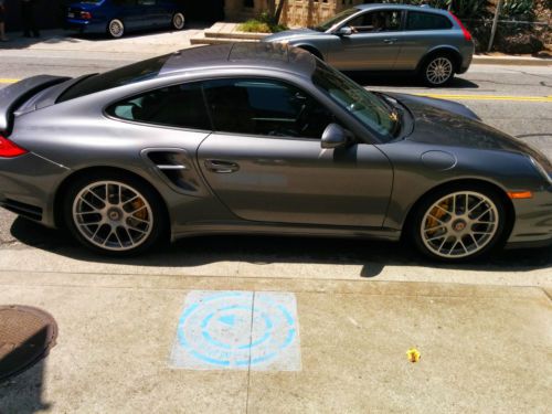2011 Porsche 911 Turbo S Coupe Warranty low miles TONS of leather, US $119,500.00, image 2