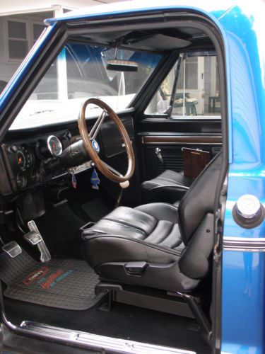1970 Blue Chevy Pickup CST10 Shortbed in Good Condition, US $15,000.00, image 8