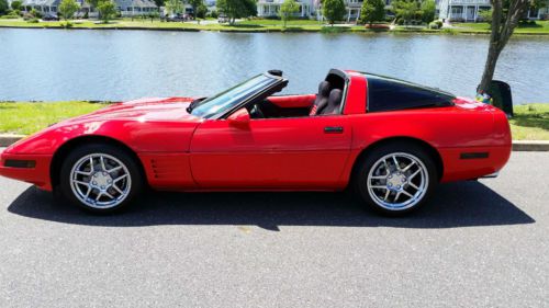 Torch red, auto, grand sport braking system, many upgrades and extras, pampered