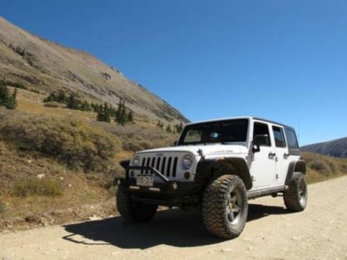 2011 jeep wrangler rubicon unlimited - super clean