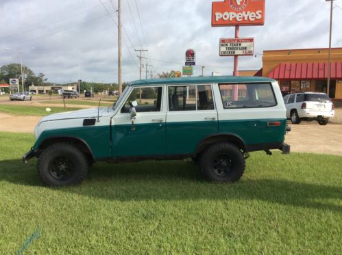 1975 toyota land cruiser fj55