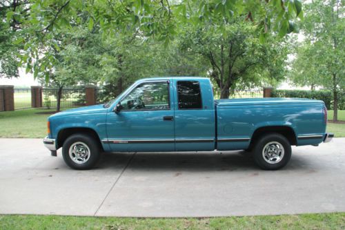 21,000 original miles superb condition, no rust or prior damage, beautiful truck