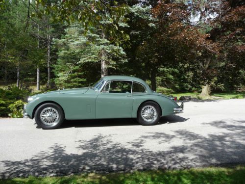 Jaguar xk150 fhc 1959 3.4, 4 spd + od, sherwood grn/suede grn, matching numbers