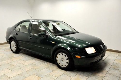 1999 volkswagen jetta tdi 5speed  mechanic special car please make offers