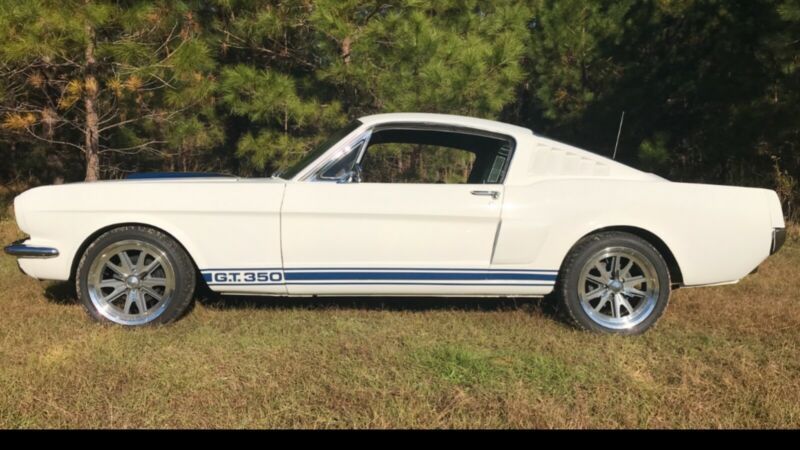 1965 ford mustang fastback