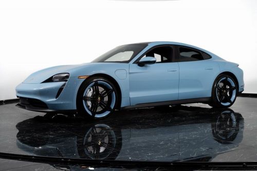 2022 porsche taycan