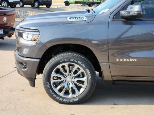 2024 ram 1500 laramie 4x4 crew cab 5&#039;7 box