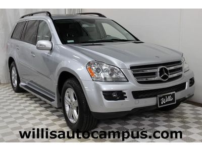 Awd suv 4.6l am/fm navigation sunroof leather heated seats satellite radio 3row