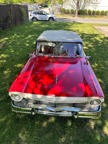 1957 ford fairlane red/white