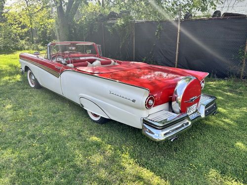 1957 Ford Fairlane red/white, US $29,700.00, image 18