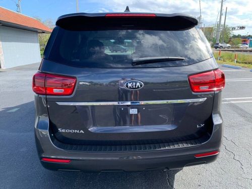 2021 kia sedona lx 4dr mini van