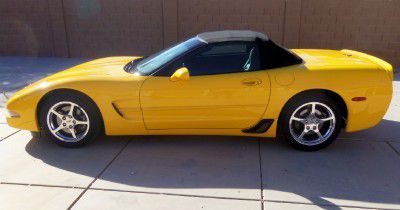 2002 chevrolet corvette convertible millennium yellow 6400 miles